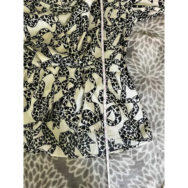 Express Leopard Bow Print Blouse Large Black White Modern Chic Office Peplum Top - Image 7