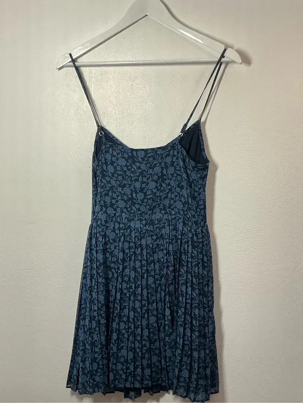 Hollister Navy Floral Pleated Slip Mini Dress Size Small - Image 2