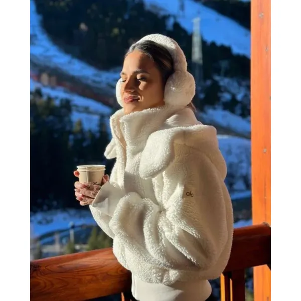 Alo Foxy Sherpa Jacket Ivory XS - Image 14
