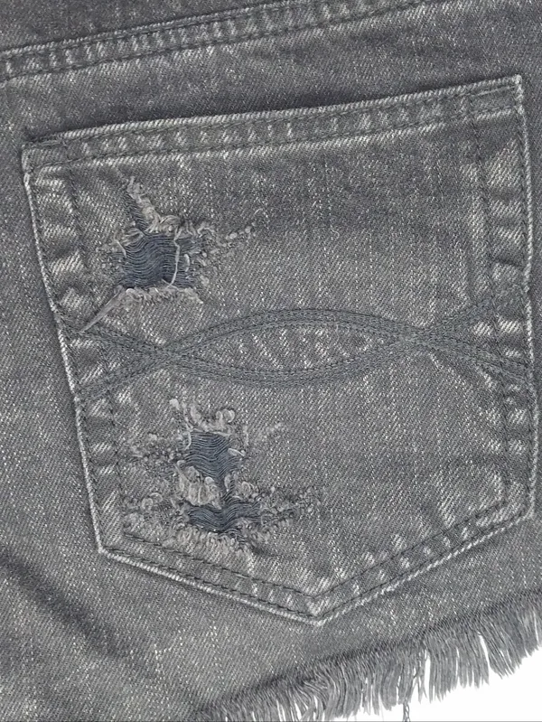Abercrombie & Fitch Distressed Frayed Hem Cutoff Grunge 90's Punk Denim Shorts - Image 9