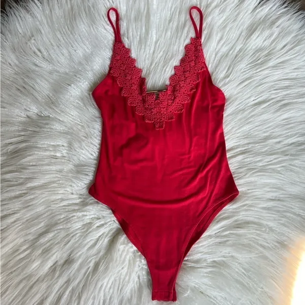 Intimately Free People Gia Red Lace Trim Bodysuit Size Small - Image 4