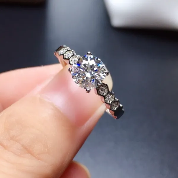 Women’s Adjustable 1 CT Cubic Zirconia CZ Diamond Wedding Ring - Image 3