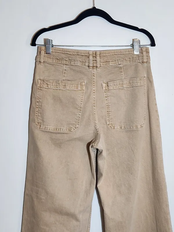 MNG Catherine Distressed Tan Wide Leg Jeans with Cut-Off Hem Size 8 - Image 4