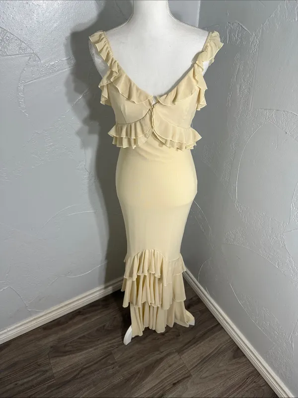 SHEIN Pale Yellow Ruffle V-Neck Maxi Dress - Image 2