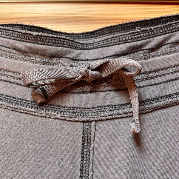 NWT ALO Yoga Pants Granite/Gray Wide Leg Bamboo Joggers Sweatpants Loungewear XL - Image 5