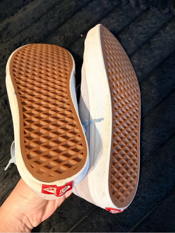 Vans Suede Low-Top Sneakers in Light Beige with Black Accent - Image 6