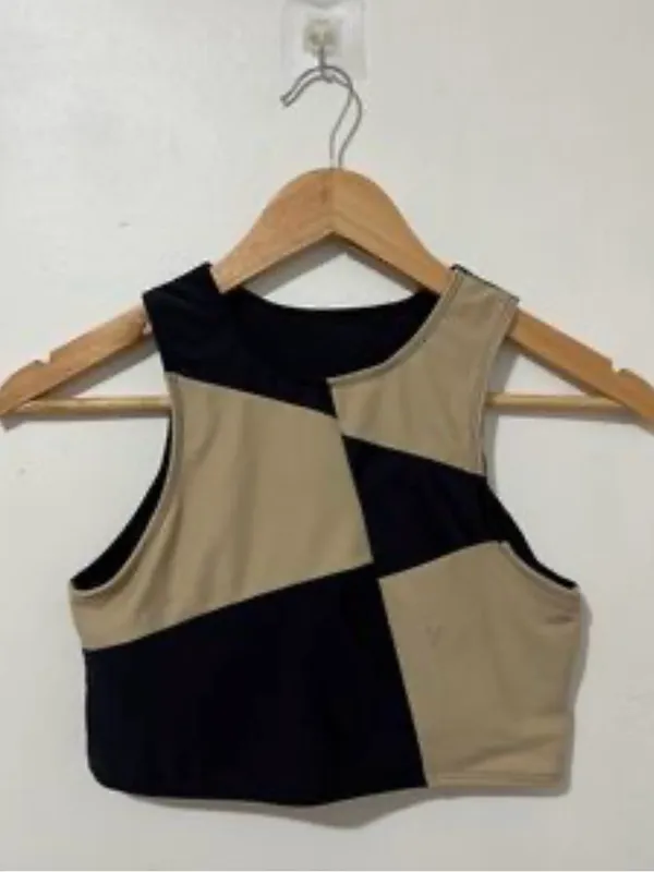 Colorblock Black and Beige high neck sports bra - Image 2