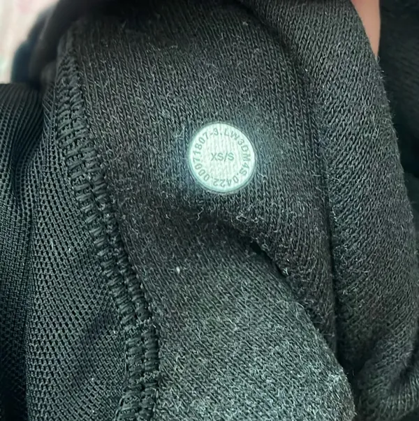 Black Lululemon Scuba XS/S - Image 3