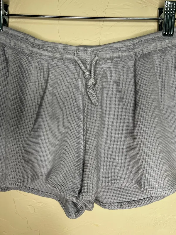 Brandy Melville‎ Summer Thermal Waffle Knit Blue Gray Short Shorts - Image 3
