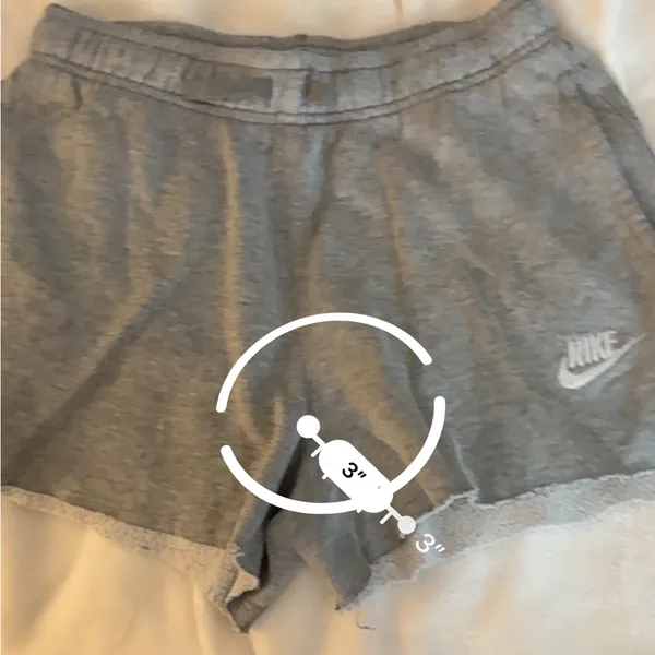 Grey Nike sweat shorts - Image 6