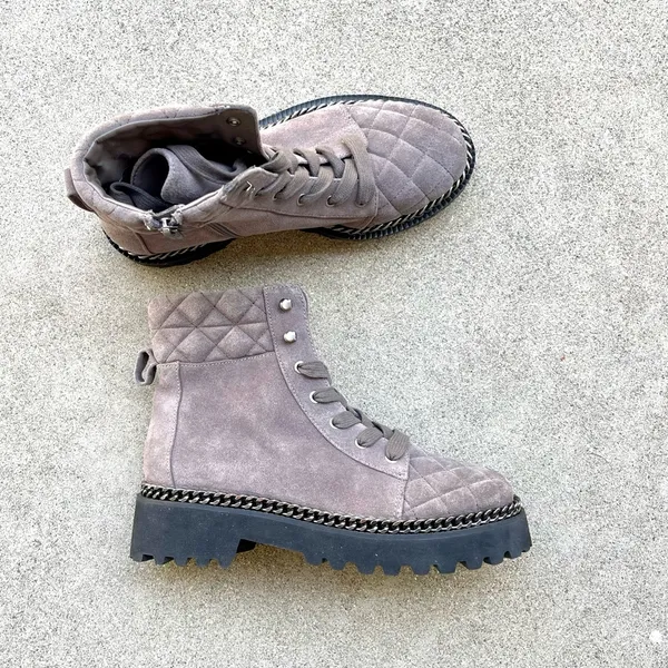 Vince‎ Camuto Merindil Combat Boot Gray Leather Suede Size 7 - Image 4