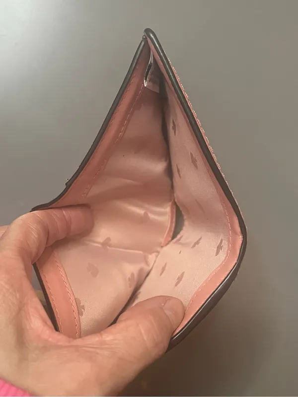 Kate Spade New York Pink Leather Small Bifold Zip Wallet GUC - Image 5
