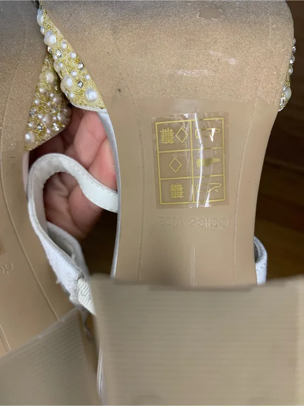 Dolce Vita Ivory Strappy Mules with Gold Pearl Beaded Toe - Size 7.5 - Image 6
