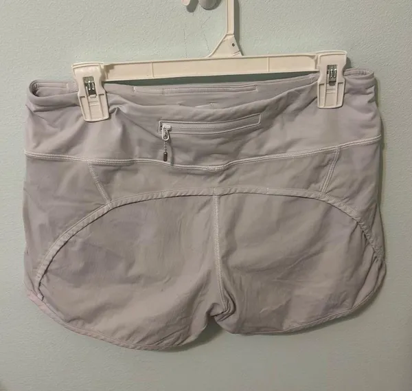 Lululemon Speed Up Shorts - Image 2