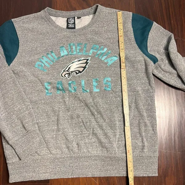 NFL Philadelphia Eagles Women's Sweater Sz Large - Image 3