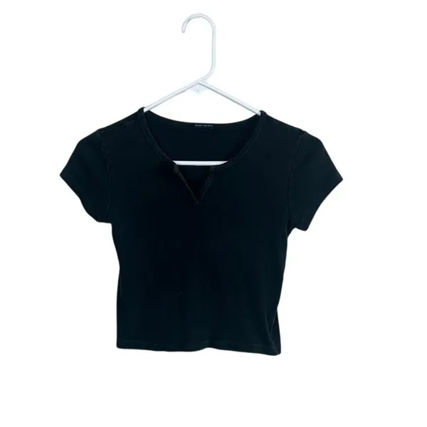 Brandy Melville Black Ashlyn Top one size - Image 2