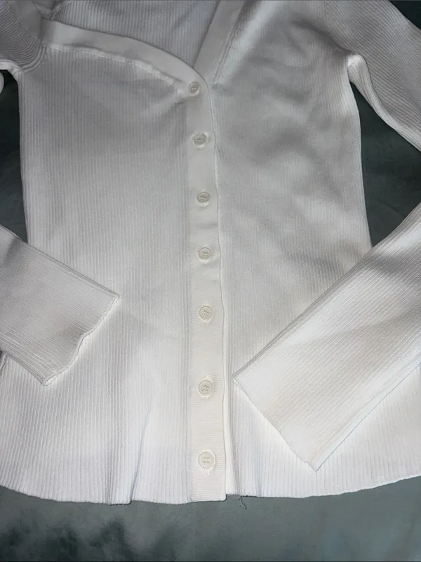 STAUD White Ribbed V-Neck Button-Up Cardigan - Image 3