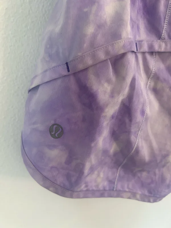 Vintage lululemon Tie-Dye Women's speed up shorts - Image 4