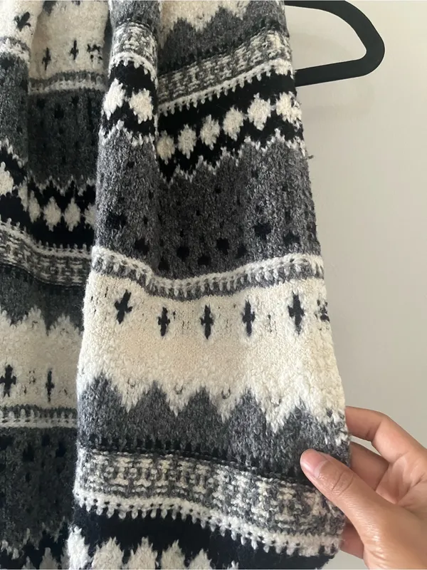 American Eagle Gray Fair Isle Infinity Scarf Womens Wool Blend Nordic Winter - Image 2