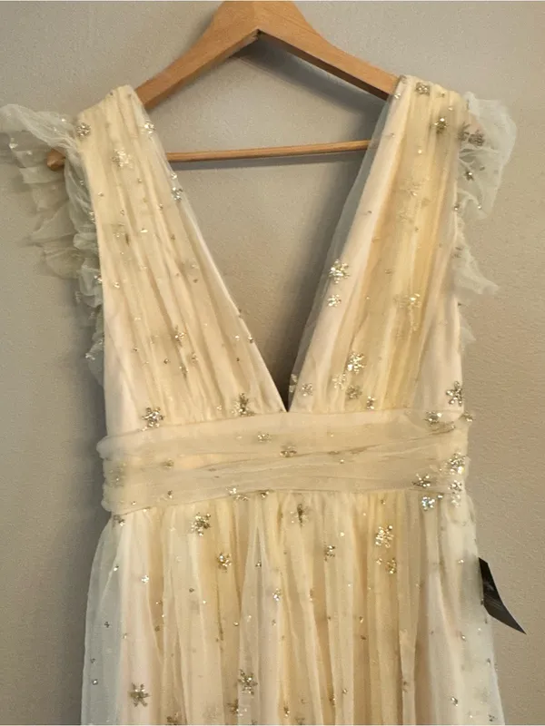 SOIEBLU Elegant Star Embellished Maxi‎ Dress - Image 3