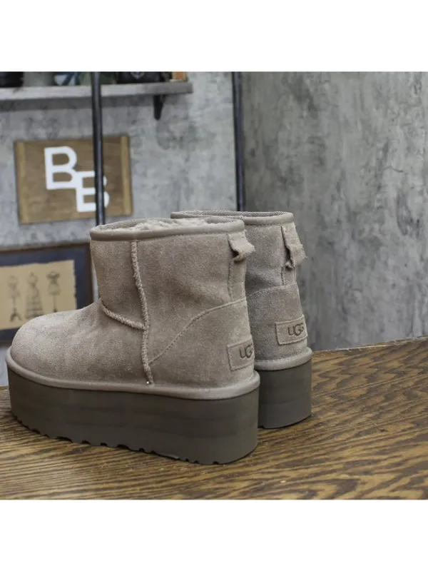 NWT UGG Classic Mini Platform Boot Ankle Bootie 1134991 Smoke Plume Gray 5M - Image 8
