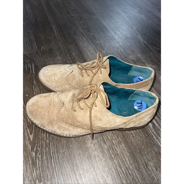 Cynthia Rowley Tan Suede Hazel Lace‎ Up Shoes Women's Size 7.5M S-88 - Image 3
