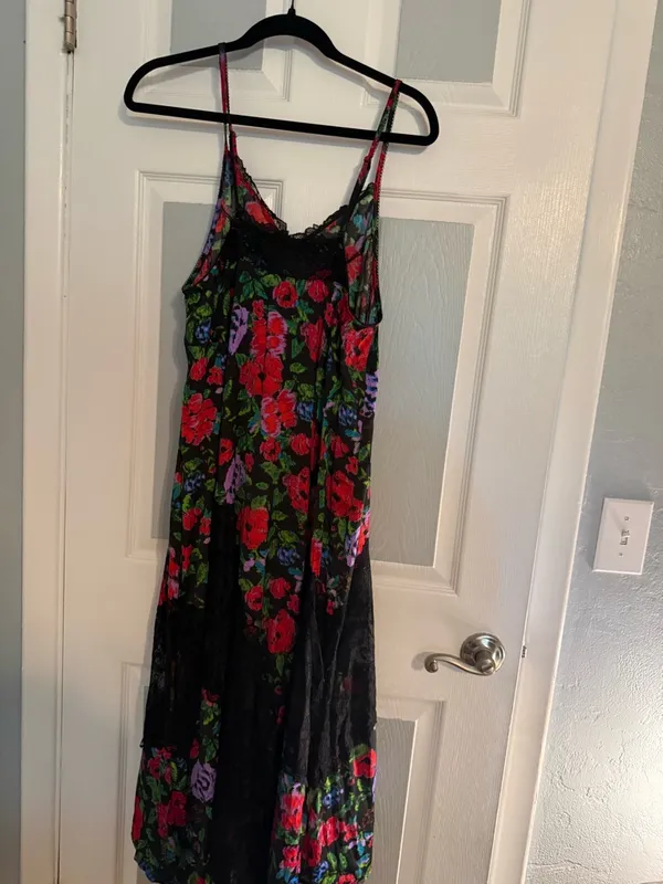 Free People First Date Printed Maxi Slip - Image 3