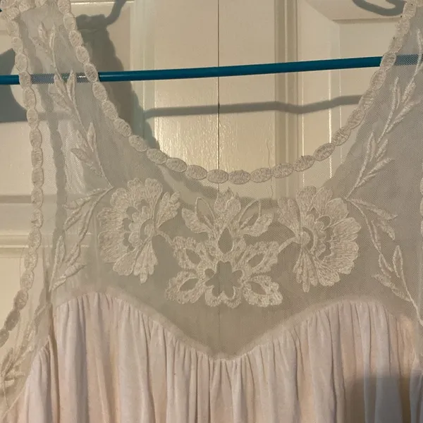 Sexy and Soft Lacey Tank - Image 2