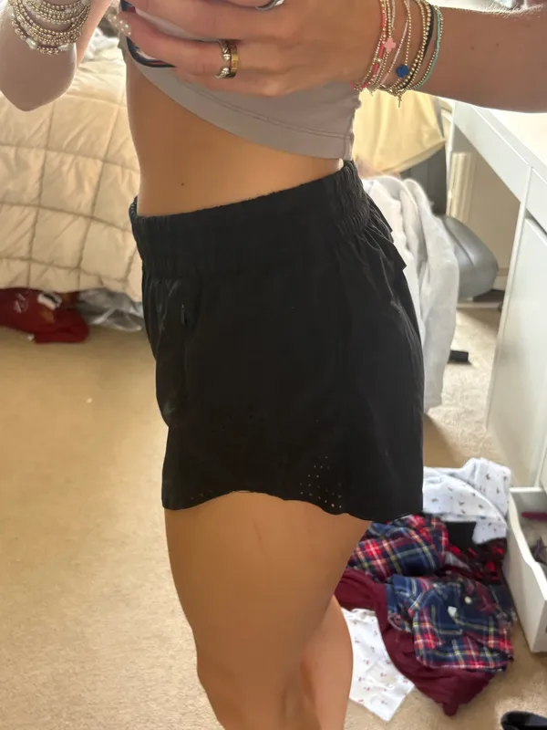 Athletes shorts - Image 2