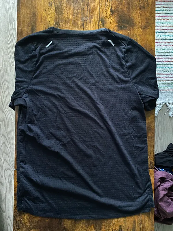 Nike Dri-Fit Short Sleeve Top - Image 2