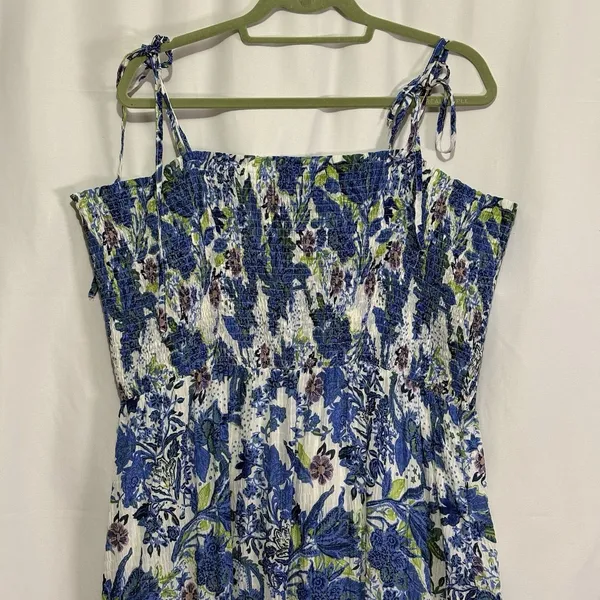 Hailey & Co Women's Plus Size‎ 3X Blue Floral Smocked Tie-Strap Maxi Dress - Image 3