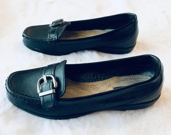 Thom McAn Black Leather Slip On Loafers Size 5.5 Professional Work Flats - Image 6