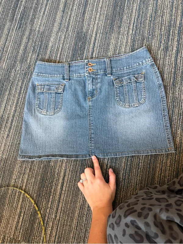 GLO Jeans Y2K Low Rise Denim Mini Skirt Blue 19” Waist 15” Length - Image 2