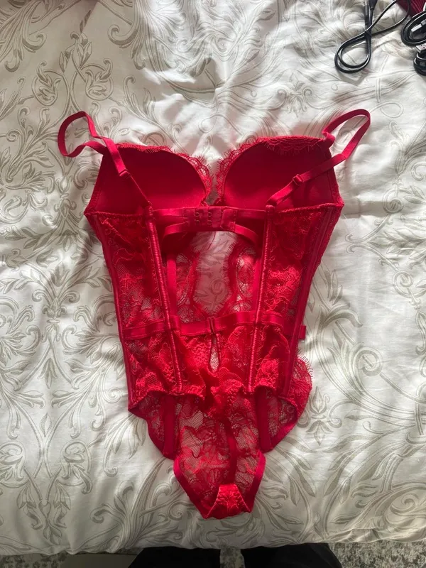 Victoria's Secret Bombshell Lace Teddy - Image 4