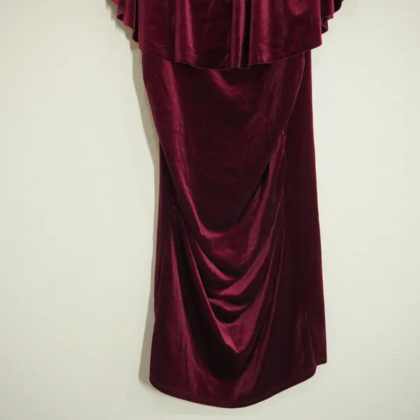 My Bump Maternity Size Medium Velvet Off Shoulder Ruffle Dress Burgundy Bodycon - Image 3