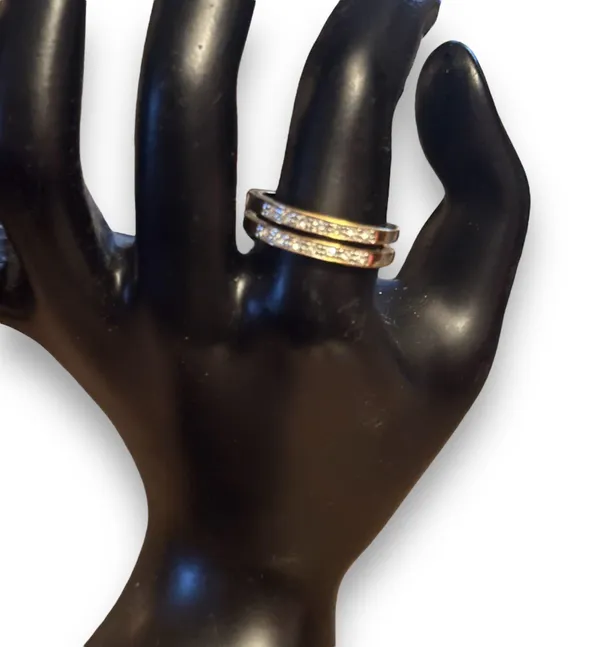 Vintage NV Signed Paved Crystal Band Ring Gold - Image 2