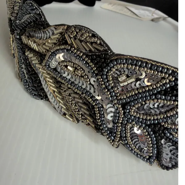 Silver Beaded Embroidered Boho Festival Floral Belt Elastic Sz 34 Waistband NWT - Image 4