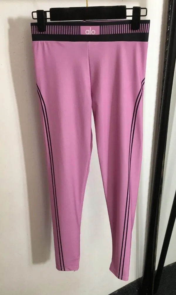 Pink Crop Top And Leggings Set - Image 4