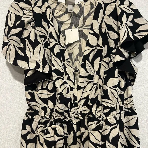 NWT Black and Cream Maxi Dress 2xl - Image 3