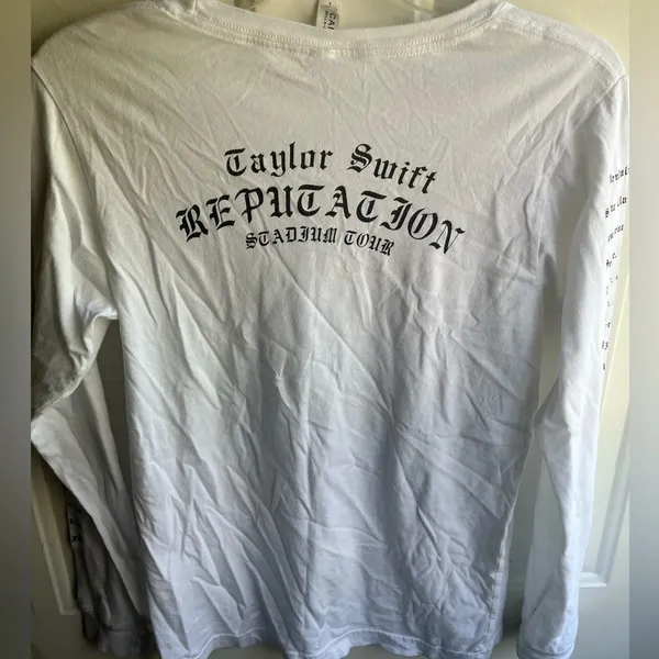 Taylor Swift Reputation Tour Shirt Long Sleeve Women's Small White‎ Music - Image 5