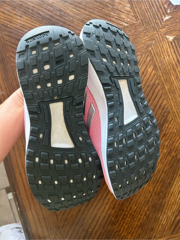 Like new adidas Women's Coral Pink Mesh Athletic Sneakers size 6 - Image 5