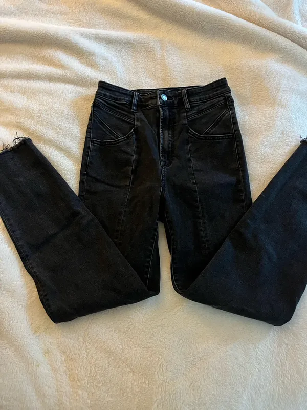 Stradivarius High Rise Black Skinny Jeans - Image 2