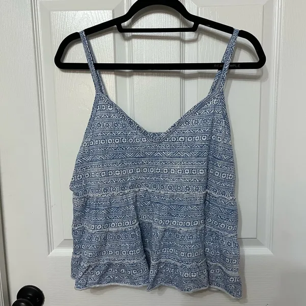 American Eagle tiered printed crop tank XL‎ blue white - Image 2