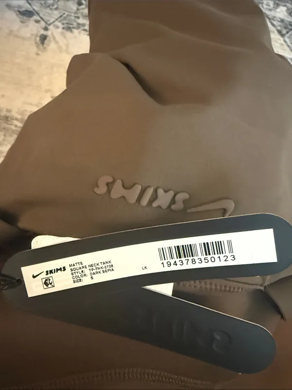 SKIMS Nike Matte Square Neck Tank Top in Dark Sepia - SMALL- (G13) - Image 3