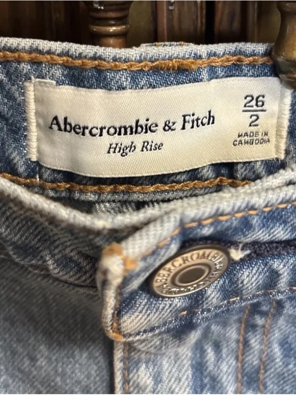 Abercrombie & Fitch Light Blue Denim Mini Skirt - Image 3