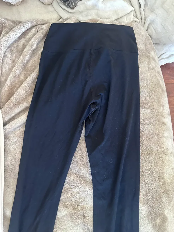 Carbon 38 flare split leg leggings - Image 3