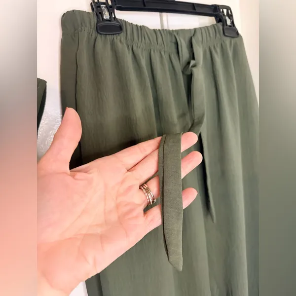 Ekouaer 2pc Lounge Set Womens M Olive Green Top & Wide Leg Pants NWT - Image 6