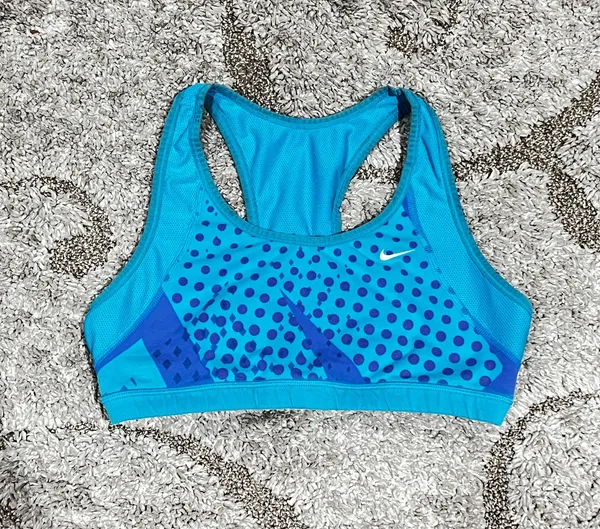 Nike Reversible Sports Bra - Image 2