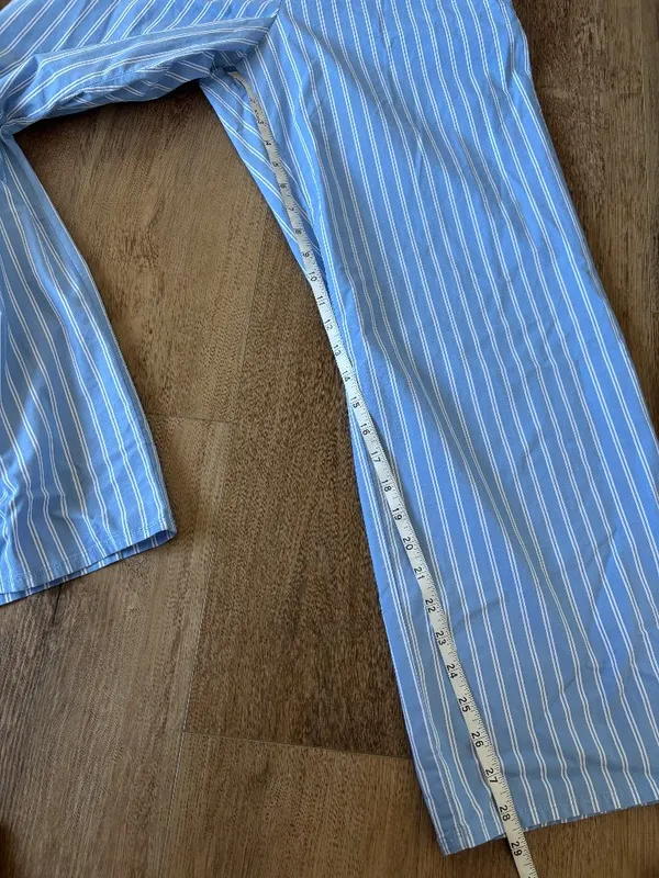 Hollister Blue and White Striped Pajama Pants - Size Small - Image 5
