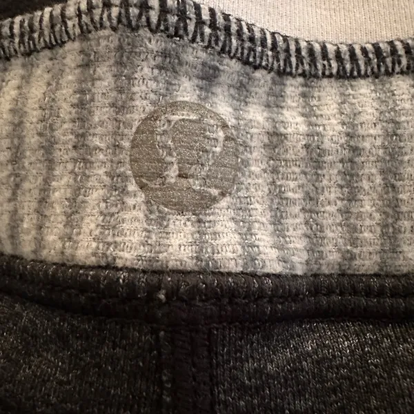 Lululemon Short Gray and Black Athletic Shorts - Image 3